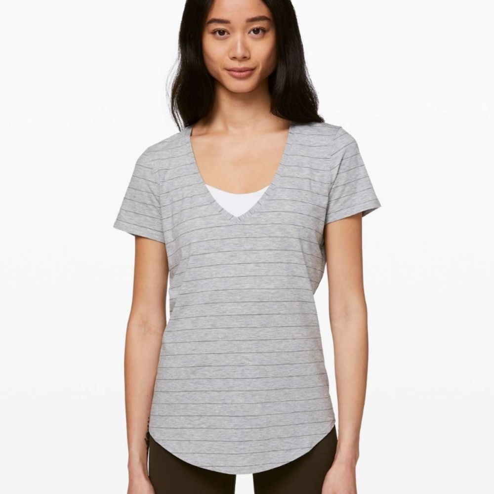 Lululemon Love Tee V